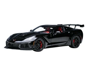 1/18 シボレー コルベット (C7) ZR1 (ブラック) [オートアート]