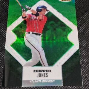 2006 TOPPS FINEST REFRACTOR 198/199 CHIPPER JONES チッパー・ジョーンズ 199枚の画像1