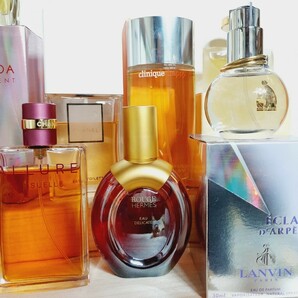 香水まとめ売り18点 Chanel.Victoria Secret.Guerlain.Nina Ricci.Escada.Clinique.Hermes.Dior.Tommy Hilfger.Bvlgari の画像7