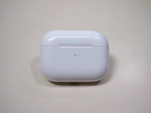 Apple純正 アップル AirPods Pro 第1世代 エアーポッズ プロ MWP22J/A MagSafe 充電ケースのみ　A2190 