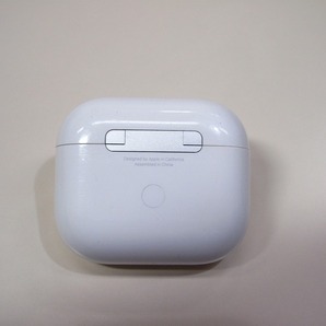 Apple純正 AirPods (第3世代 MagSafe 充電ケース) A2566 MME73J/A エアーポッズ 充電ケースのみの出品です。の画像6