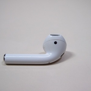 Apple純正 AirPods 第2世代 MV7N2J/A 左 イヤホン 左耳のみ A2031 [L]の画像6