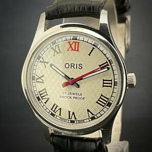 ◆激熱人気◆ 美品 ORIS オリス 1970'S ヴィンテージ 腕時計 メンズ手巻き アンティーク スイス 文字盤ホワイト 幾何学模様４の画像2