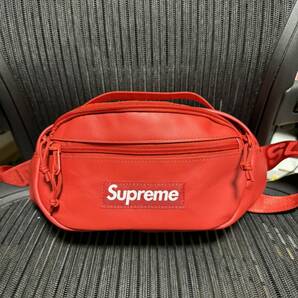 【中古】Supreme 23FW Week10 Leather Waist Bag Color:Redの画像1