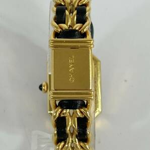 稼働品 CHANEL シャネル プルミエール 腕時計 クオーツ ブラック ゴールド Mサイズの画像3