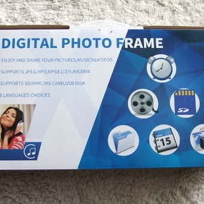 美品☆10インチ☆SDカード付きデジタルフォトフレーム DIGITAL PHOTO FRAME音楽 写真 動画usbリモコン壁掛けスタンド結婚式プレゼン新品の画像4