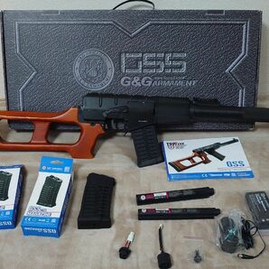 G&G　GSS　VSS（専用バッテリー、予備マガジンなど付属多数）