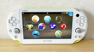 PlayStation Vita本体 PSVITA本体 PCH-2000　ライムグリーン/ホワイト PS Vita　ジャンク品