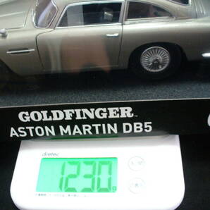 ホットウィール 1/18 007 アストンマーチン DB5 ゴールドフィンガー GOLDFINGER ジェームズ・ボンド ショーン・コネリーの画像5