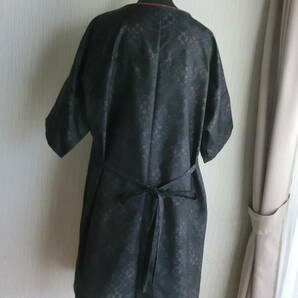 NO３７ 着物リメイク 正絹大島紬のロングチュニック ひも付き サイズゆったり大きめ 送料無料 ハンドメイドの画像4