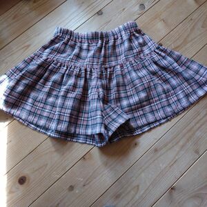 女の子 キュロットスカート　サイズ150