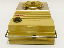 アンティーク MOTOROLA モトローラ 8×26S 8-Transistor AMラジオ 稼働品 受信OK 1959年U.S.A. 高さ18cm 幅11㎝厚さ6.5㎝ ヴィンテージ希少_画像9
