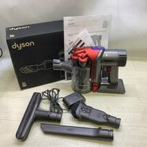 ■dyson DC34 ダイソン ハンディークリーナー 掃除機 コンパクト 軽量 コードレスクリーナー 中古品■C41932_画像1