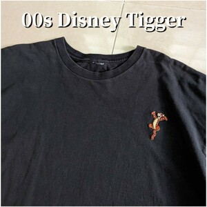 ディズニー　フェードブラック　Tシャツ くまのぷーさん　ティガー　