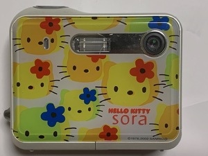 PDR-T15 Hello Kitty Sora Digital Camera