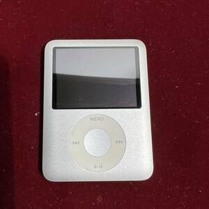 2棚050 Apple iPod nano 8GB シルバー A1236 