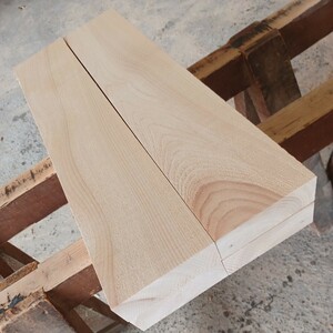 角材-817　【69.5×13.6～14×4.8～5cm】国産ひのき　角材　4本セット　テーブル脚　枠組み　一枚板　無垢材　桧　檜　DIY