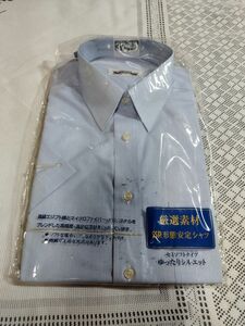 値下げ　s’ribbon ワイシャツ　形態安定　半袖　37　Yシャツ セミソフト　ゆったりシルエット 日清紡　ブルー細いストライプ