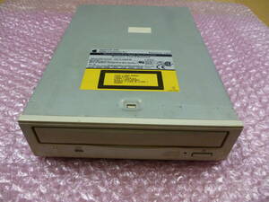 ★中古★OldMac用 CD-ROMドライブ SCSI接続 AppleCD 600i 読み込み確認済み MATSUSHITA CR-504-K / PowerMacintosh 9500から取り外し