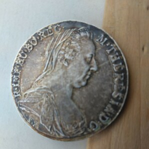 オーストリア銀貨のターラー銀貨です当時の銀貨か、後の発行か分かりません。鑑定は受けておりません。写真で、判断してください。の画像1