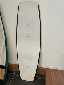 ウェイクボード　SURFBOARD