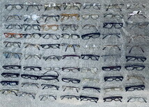 【サ-4-11】80 眼鏡 めがね 大量まとめ 70本 メンズ レディース フレーム アイウェア ファッション 小物 現状品_画像1