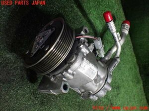 1UPJ-99876025]ルノー・カングー(KWH5F1)エアコンコンプレッサー 中古