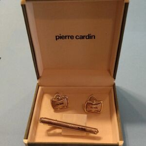 ピエールカルダン ネクタイピン カフスセット　ケース付 pierre cardin