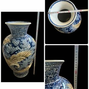 資産家放出品 豪華欄間 有田焼 名品 伝統工芸 真照作 染付色絵草花鶴図 大花瓶 約22kgの画像9