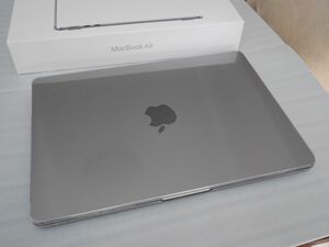 MacBook Air スペースグレイ ［MLXW3J/A］ 256GB M2 13-inch 2022モデル