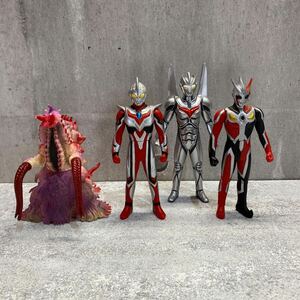 ウルトラマンネクサス ソフビ4体セット ペドレオン ノア ダークファウスト