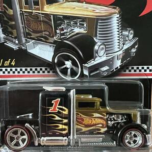 Hot Wheels ホットウィール Convoy Custom / 2011 Collector Editionの画像1