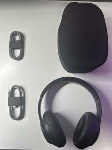 Beats Studio Pro ワイヤレスヘッドホン　ブラック