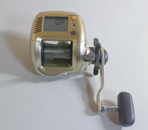 SHIMANO シマノ　小船C2000　カウンター　金色　中古　美品