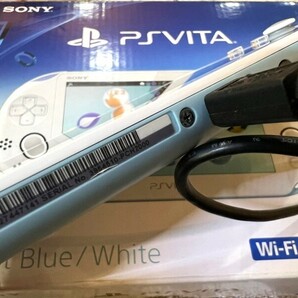  SONY/ソニー PSVITA ヴィータ Wi-Fiモデル PCH-2000 ライトブルー/ホワイト プレステ ゲーム機本体 充電器・コード付きの画像6