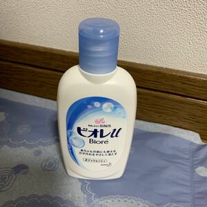 ビオレ　ボディウォッシュ　90ml