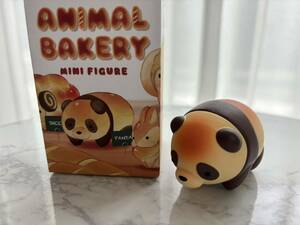 ANIMAL BAKERY パンダ　ミニフィギュア　アニマルベーカリー　ぱんだ　PANDA