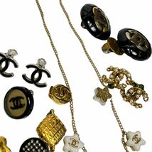 【24点まとめ売り】CHANELシャネル　アクセサリー　ゴールド　ネックレス　イヤリングブローチ　　no.3 セット売り　1円_画像3