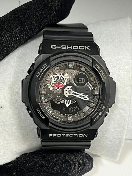 CASIO G-SHOCK メンズ腕時計　GA-300