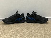 H121☆送料無料☆美品 ASICS『1063A056 UNPRE ARS LOW/アンプレアルスロー』25.0cm アシックス BLK×BLU 中古バスケットボールシューズ _画像3