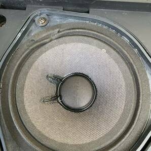 現状動作品 BOSE 101MM スピーカー ペア 天吊り 金具付き オーディオ 音響 ボーズ 連番ペアの画像3