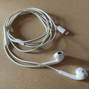 iPhone イヤホン マイク ライトニング Earpods