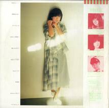 A00590121/LP/中森明菜「ファンタジー(幻想曲)(1983年・L-12570・芳野藤丸・茂村泰彦・福島邦子・米倉良広作曲etc)」_画像2