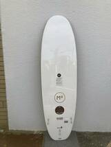 新品！未使用！MF SOFT BOARD BEASTIE SOY FCS2 TRI 6’0” 37.011LSOFT TOP構造 ソフトフィン付き_画像7