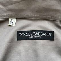 送料無料 ドルチェ&ガッバーナ【イタリア紳士の夜の色気】DOLCE&GABBANA ドレスシャツ グレー系 Mサイズ相当 長袖 メンズ ロゴ刻印ボタン_画像8