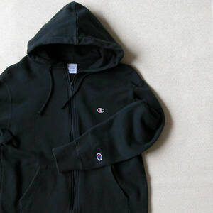 Champion チャンピオン　黒 スウェット 　ジップアップパーカー　ＸＬサイズ　USED