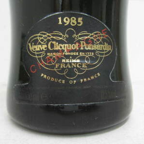 【古酒】長期保管品 LA GRANDE DAME 1985 VEUVE CLICQUOT ヴーヴクリコ グランダム スパークリングワイン 残量不明の画像3