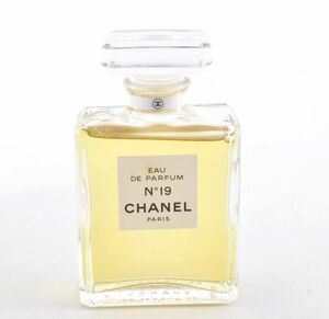 50ml Chanel シャネル No19 Eau de PARFUM オードパルファム イエロー 黄色 レディース 女性 C0314040