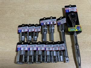  tone (TONE) socket wrench set difference included angle 12.7mm(1/2) 13 point set TRH41 ratchet handle set (56)