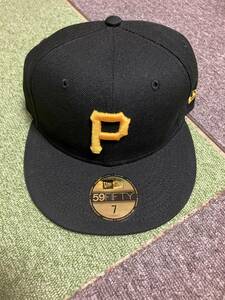 【NEW ERA】（ニューエラ）Pittsburgh Pirates New Era 59FIFTY Fitted Hat - Black 7【美品】